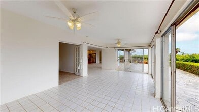366 Poipu Dr in Honolulu, HI - Building Photo - Building Photo