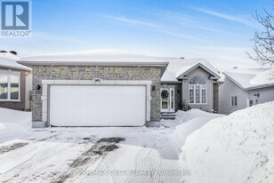 146 Sandra Crescent in Clarence-Rockland, ON - Building Photo