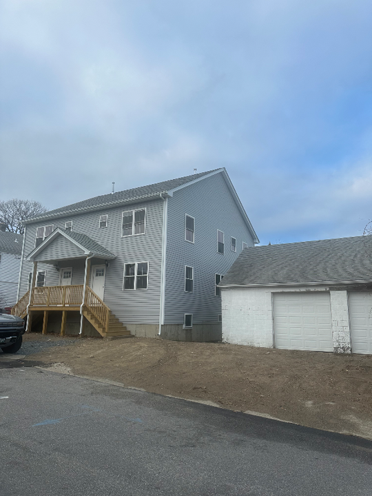 59 De Pinedo St in Providence, RI - Building Photo