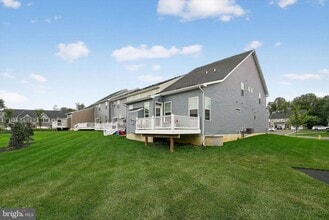 701 Cascade Way in Kennett Square, PA - Building Photo - Building Photo