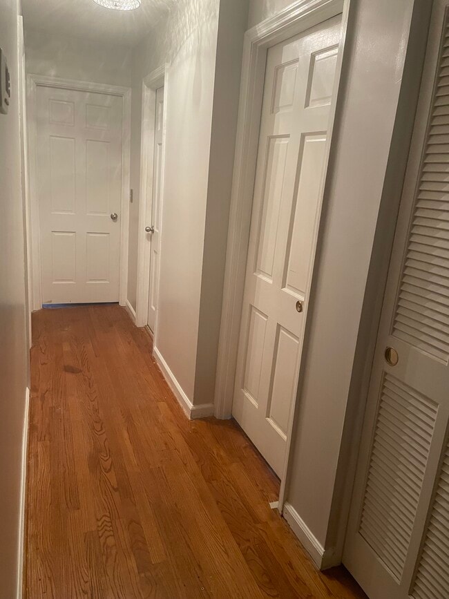 property at 1924 Montclair Ave