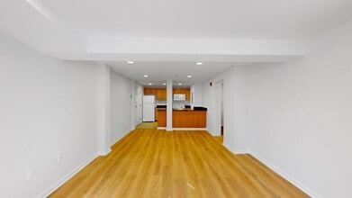 108-112 Jersey Street in Boston, MA - Building Photo - Interior Photo
