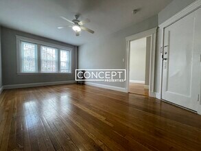 1 Gray St in Cambridge, MA - Foto de edificio - Building Photo