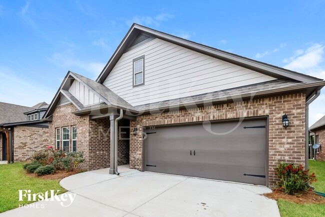 3502 Burlington Dr in Fultondale, AL - Building Photo - Building Photo