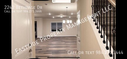 2242 Bethpage Dr in Fuquay Varina, NC - Building Photo - Building Photo