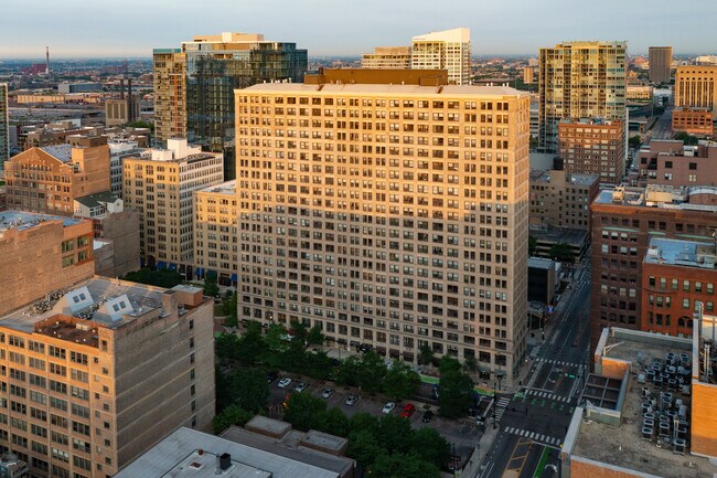 Transportation Building in Chicago, IL - Building Photo - Building Photo