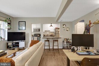 1811 Key Blvd in Arlington, VA - Building Photo - Building Photo