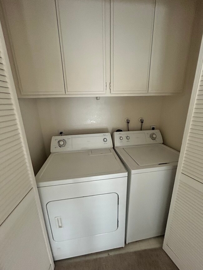 340 Fallingstar in Irvine, CA - Building Photo - Building Photo