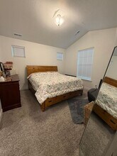 13584 S Hanley Ln in Riverton, UT - Building Photo - Building Photo