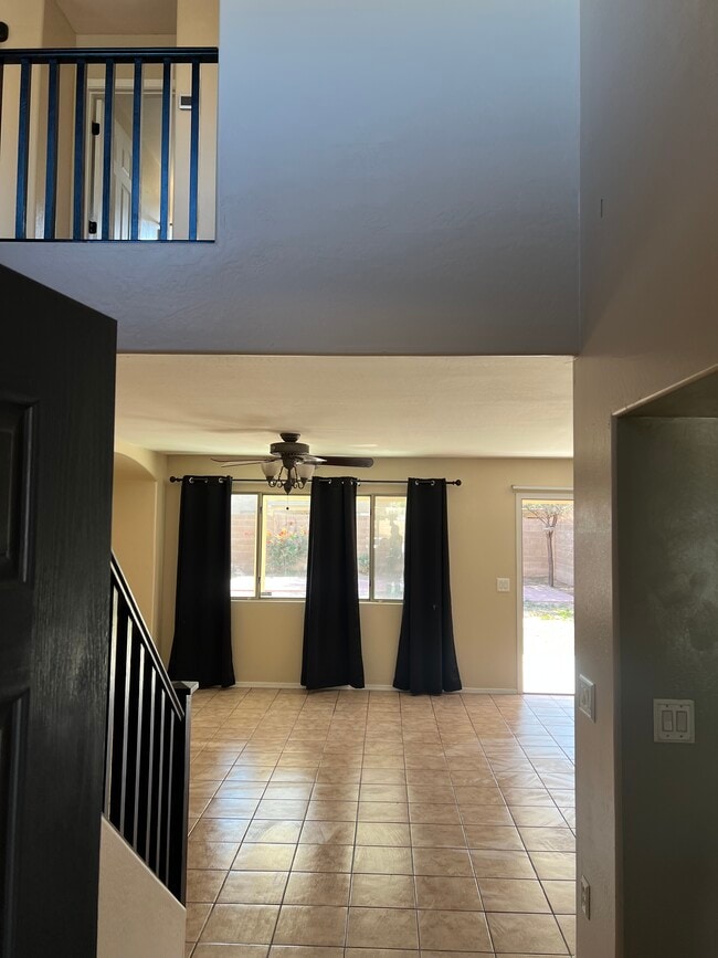 1371 E 10th Pl in Casa Grande, AZ - Building Photo - Building Photo