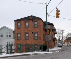 2544 Bodkin St Apartments