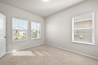 215 Desperado Dr in Niederwald, TX - Building Photo - Building Photo