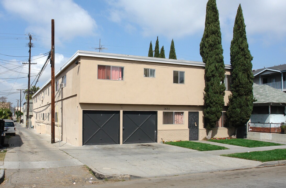 1431 Locust Ave in Long Beach, CA - Building Photo
