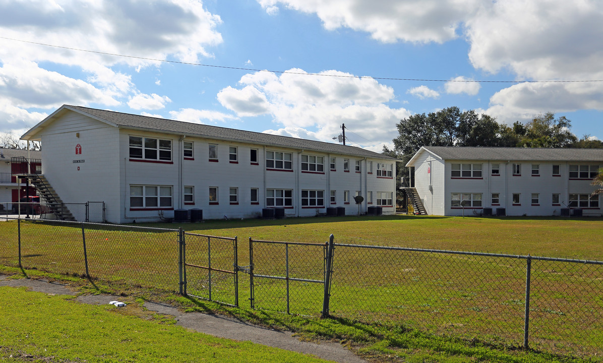 Harvey's Fellowship Home in Ocala, FL - Building Photo