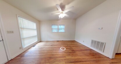 1514 Mayhew St in Tallahassee, FL - Building Photo - Building Photo