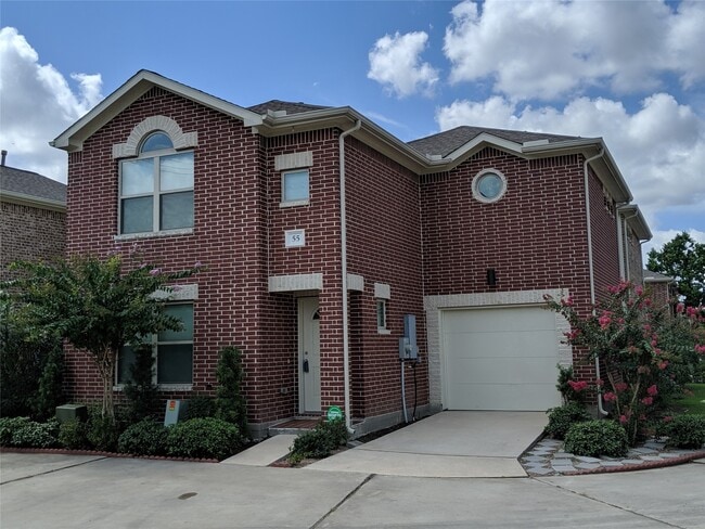 property at 5951 S Loop E
