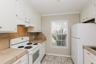 525 Stonecreek Dr in Brandon, MS - Building Photo - Building Photo