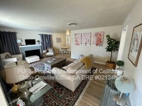 3090 Grand View Ave in Oroville, CA - Building Photo - Building Photo