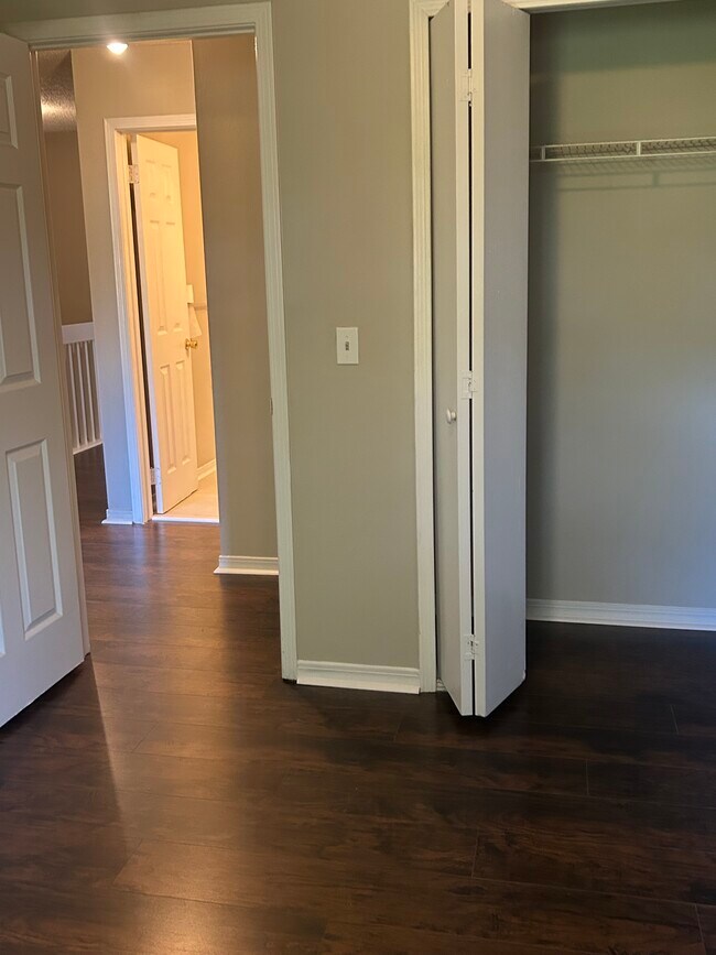 5813 Liska Dr in Jacksonville, FL - Building Photo - Building Photo