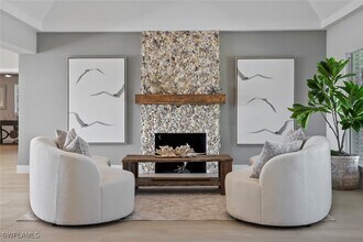 440 Kingstown Dr in Naples, FL - Building Photo - Building Photo