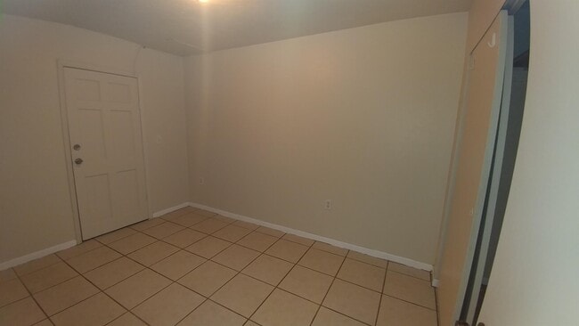 2420 Tanglewood St in Lakeland, FL - Building Photo - Building Photo