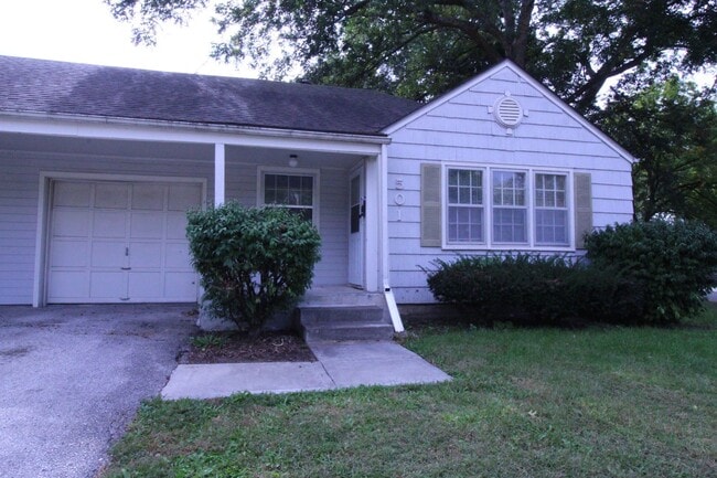 property at 501 E Glendale St