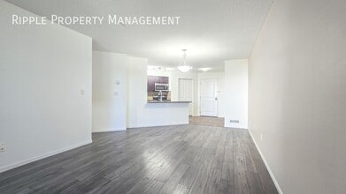 81 Legacy Blvd SE in Calgary, AB - Building Photo - Building Photo
