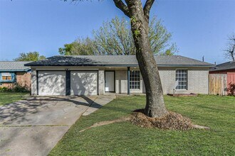 1310 Beaver Bend Rd in Houston, TX - Building Photo - Building Photo