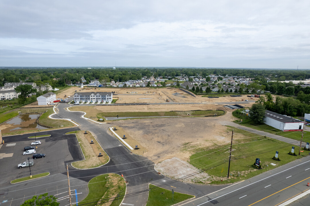 Eagle Chase by Ryan Homes in Edgewater Park, NJ - Foto de edificio