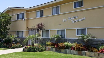 La Reina Terrace Apartments