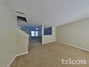 13460 N Carwood Ct in Camby, IN - Building Photo - Building Photo