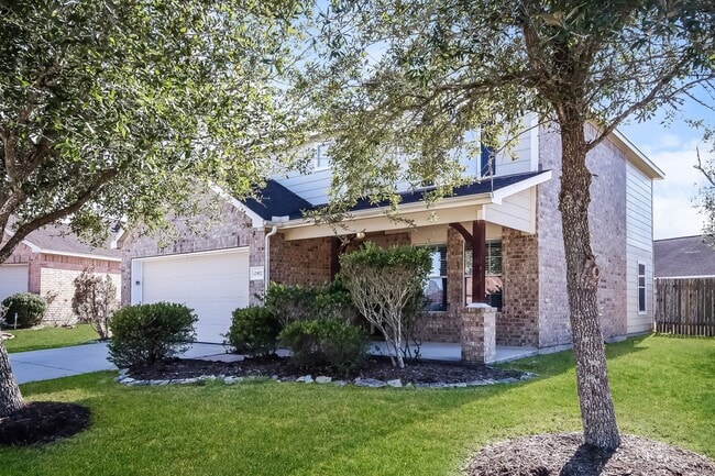 property at 12902 Trail Hollow Ct