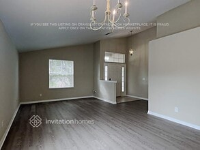 4610 Sandhurst St in Kissimmee, FL - Foto de edificio - Building Photo