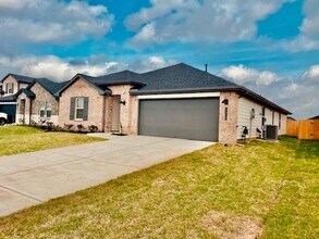 31714 Carlisle Cv Ct in Fulshear, TX - Building Photo - Building Photo