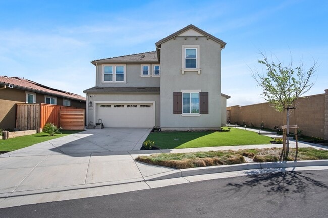 2480 Iverstone St in Tracy, CA - Building Photo - Building Photo