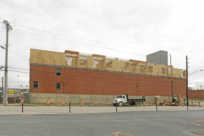 Henry Lofts in Chattanooga, TN - Building Photo - Building Photo