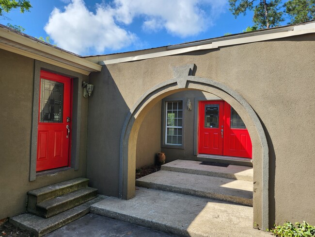 property at 7316 Ahia Ct