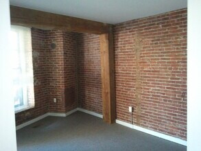 235 N Prince St, Unit 101 in Lancaster, PA - Building Photo - Building Photo