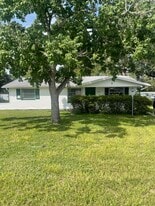 7 Donna St in Beverly Hills, FL - Building Photo