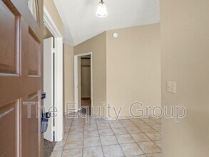 1730 E Babcock Ave in Visalia, CA - Building Photo - Building Photo