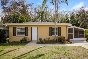 13115 Caribbean Blvd in Ft. Myers, FL - Building Photo