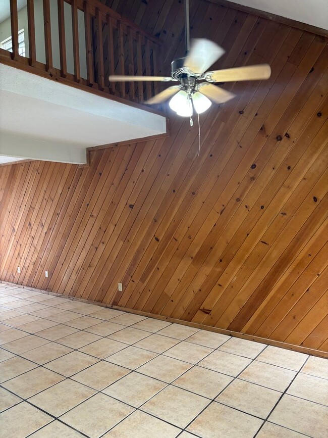 3405 Maple Creek Ln in Chattanooga, TN - Foto de edificio - Building Photo