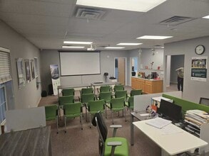 1601 Walnut St in Cary, NC - Foto de edificio - Building Photo