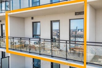 181 King St S in Waterloo, ON - Building Photo - Building Photo