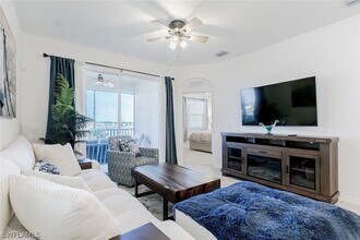 5749 Double Eagle Cir, Unit 4531 in Ave Maria, FL - Foto de edificio - Building Photo