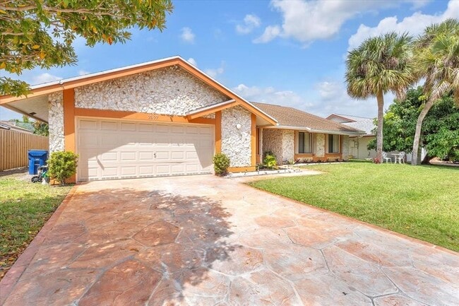 7377 NW 48th Ct