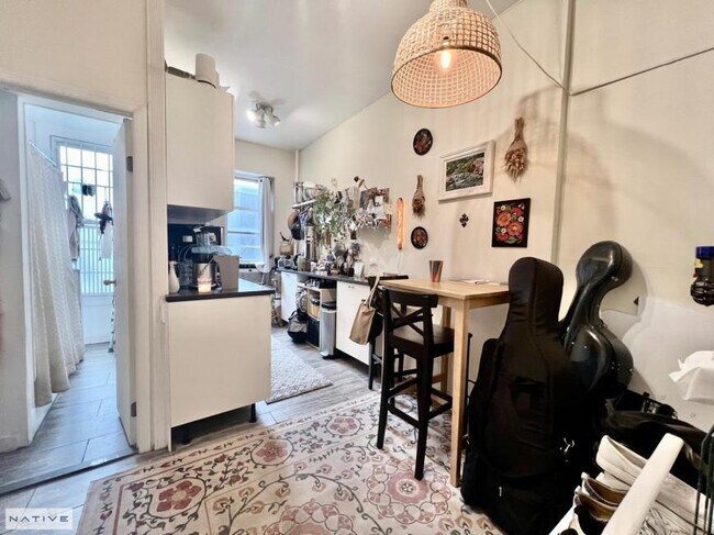 782 Manhattan Ave in Brooklyn, NY - Building Photo - Building Photo