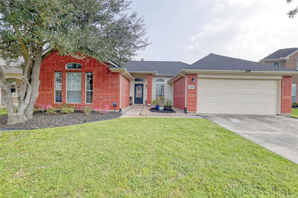 16439 Sunlamp Ct in Houston, TX - Building Photo
