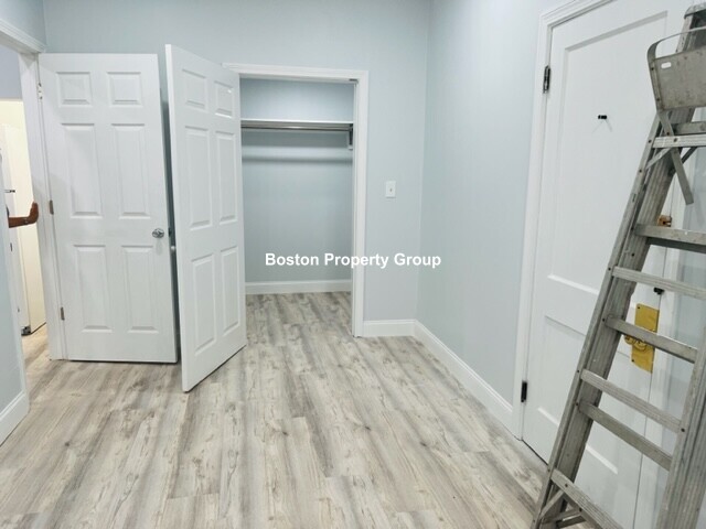 6 Rice St, Unit 1 in Brookline, MA - Building Photo - Building Photo