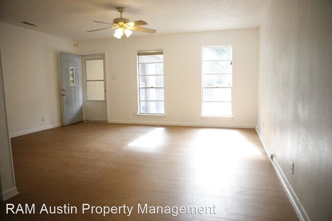 3402 S Oak Dr in Austin, TX - Building Photo - Building Photo